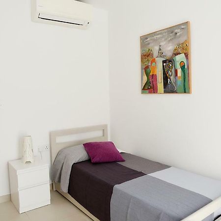 13 Village Apartments メーリッハ エクステリア 写真